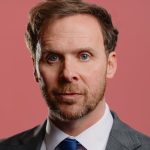 A head and shoulders picture of Colin Hoult