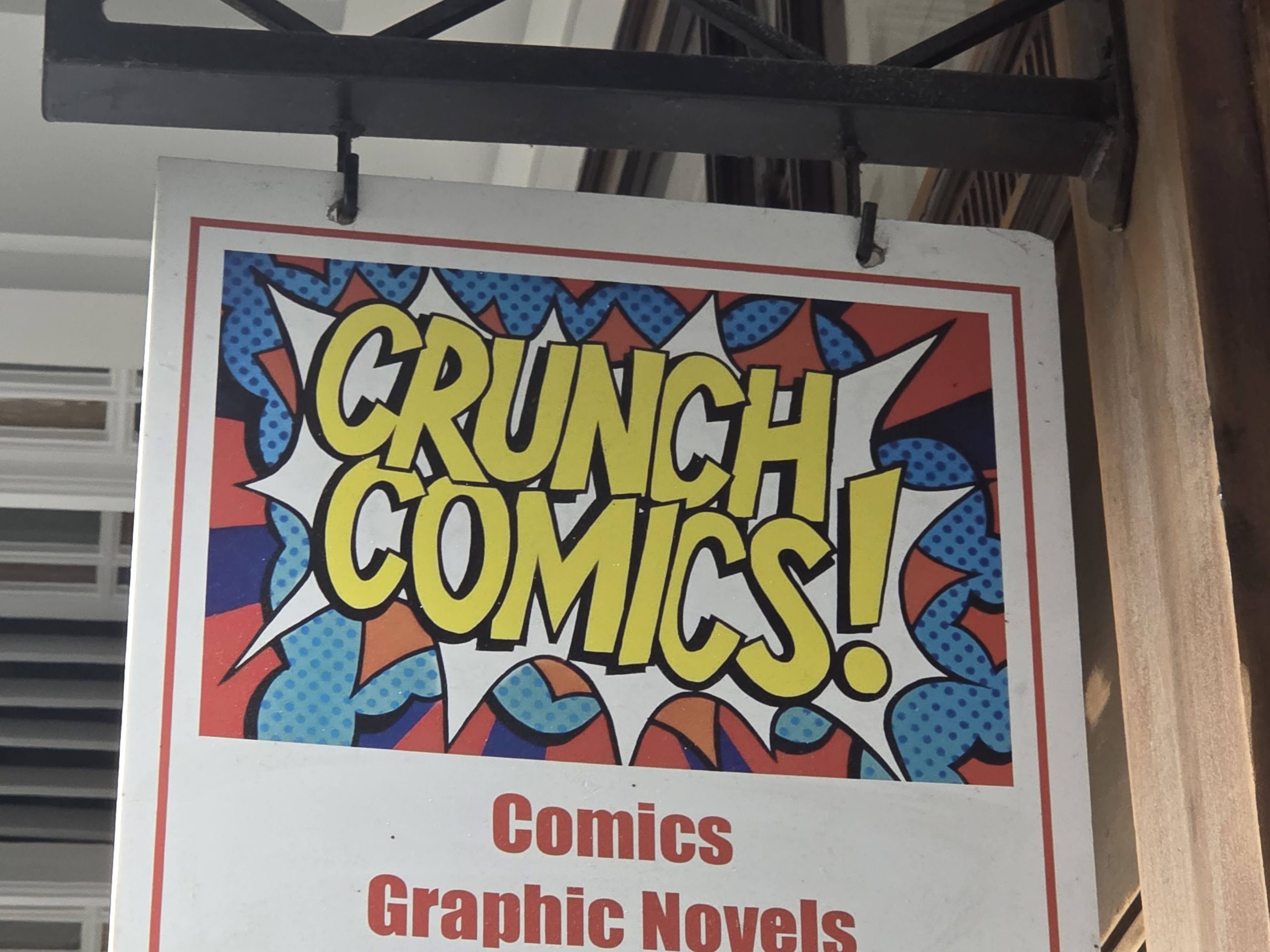 Crunch Comics sign