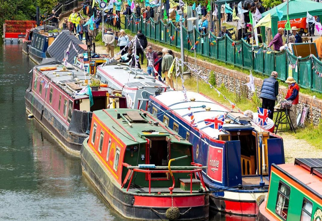 Some canal barges on the Kennet & Avon Canal for Water Fest