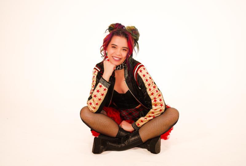 Ria Lina