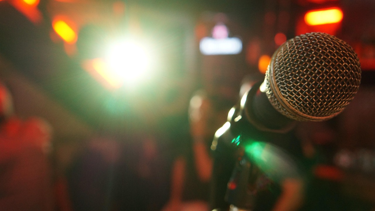 mic-3989879_1280 The Mill at Sonning holds regular comedy nights
