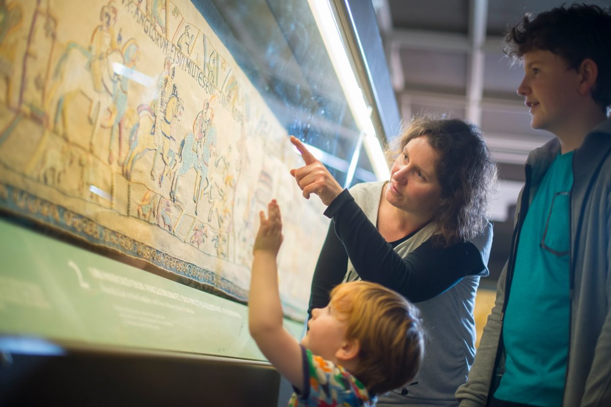 Bayeux Tapestry at Reading Museum Medium