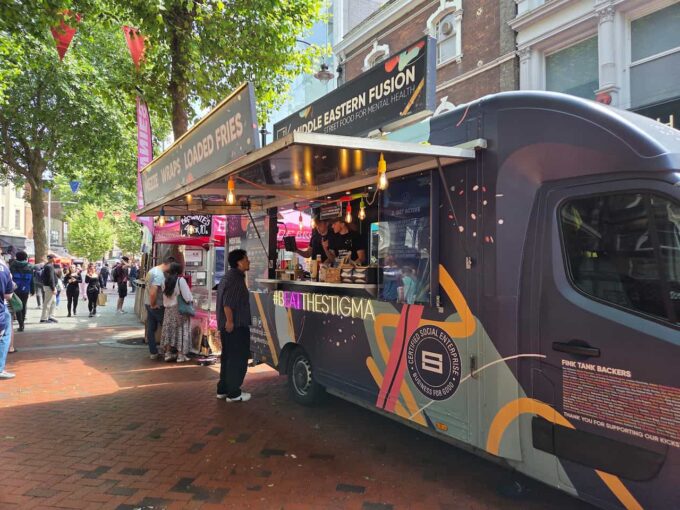 A food truck on Broad Street, Reading
