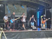 A band performing at Bracknell Beer Festival 2025